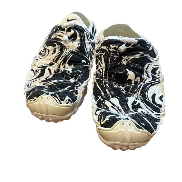 Nike ISPA Mindbody Shoes (White/Summit White/Black) Size 9 main image 6